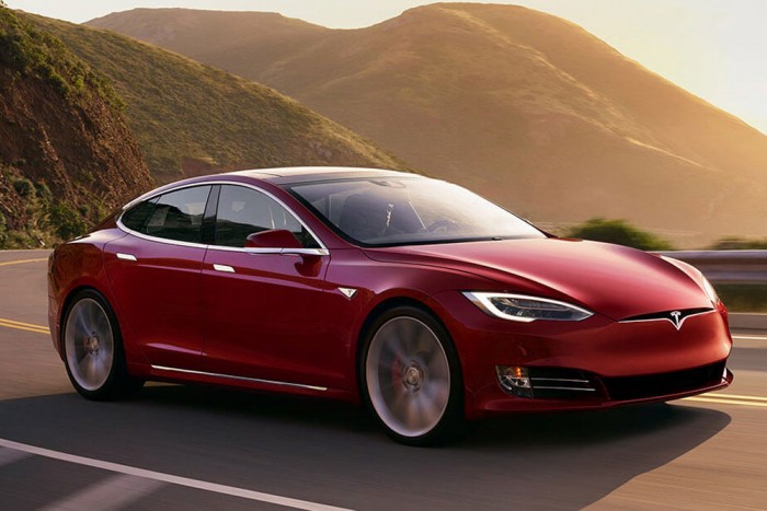 A teslások kapják a legtöbb gyorshajtásos bírságot