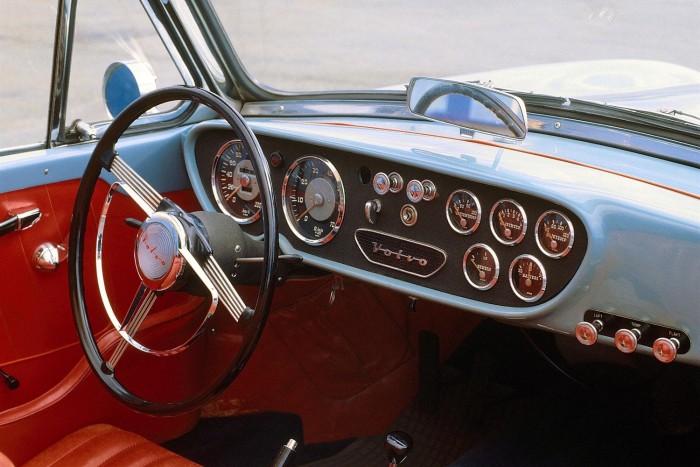 Hihetetlen, de ilyen sportkocsit is gyártott a Volvo 8 | Vezess Hihetetlen, de ilyen sportkocsit is gyártott a Volvo 8