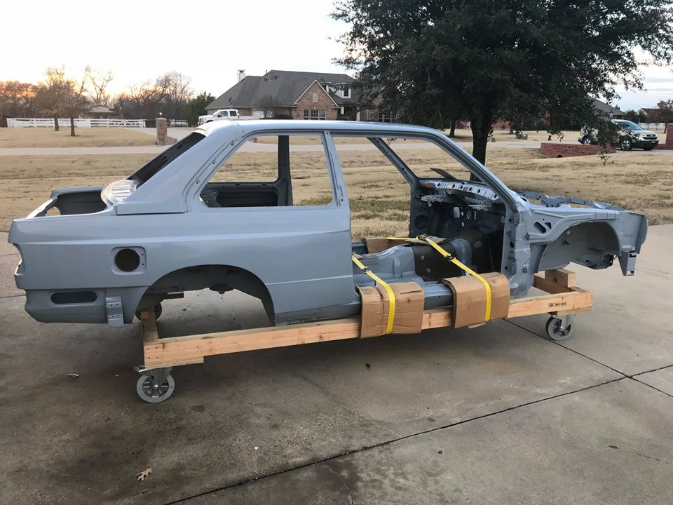 Állad leesik, ha meglátod ennek a BMW üres karosszériának az árát 3