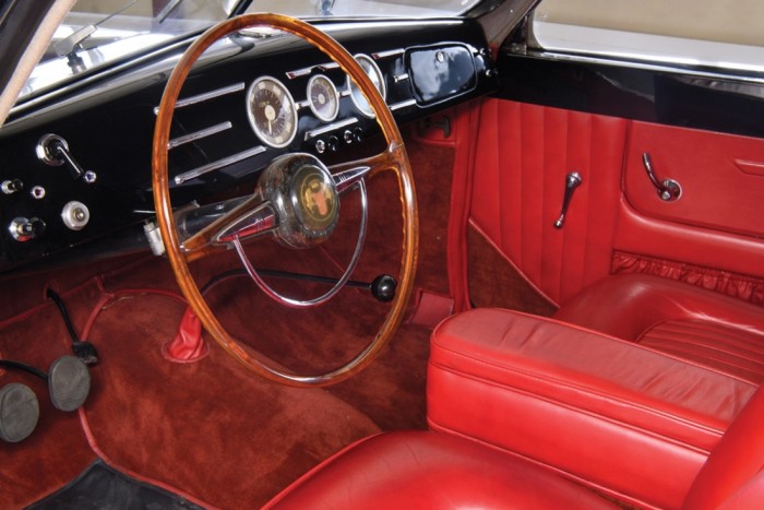 Ilyen volt egy olasz luxusautó 1940-ben 6