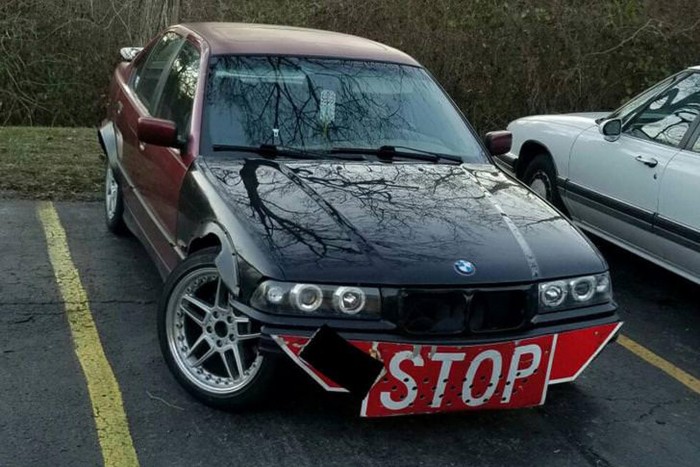 9 ocsmány autó, ami jobban fáj, mint a másnaposság 7