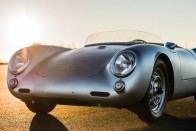 60 éve a versenypályákon él ez a Porsche 17