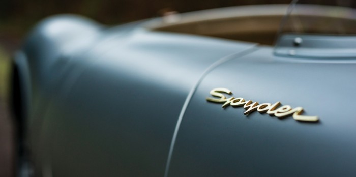 60 éve a versenypályákon él ez a Porsche 8