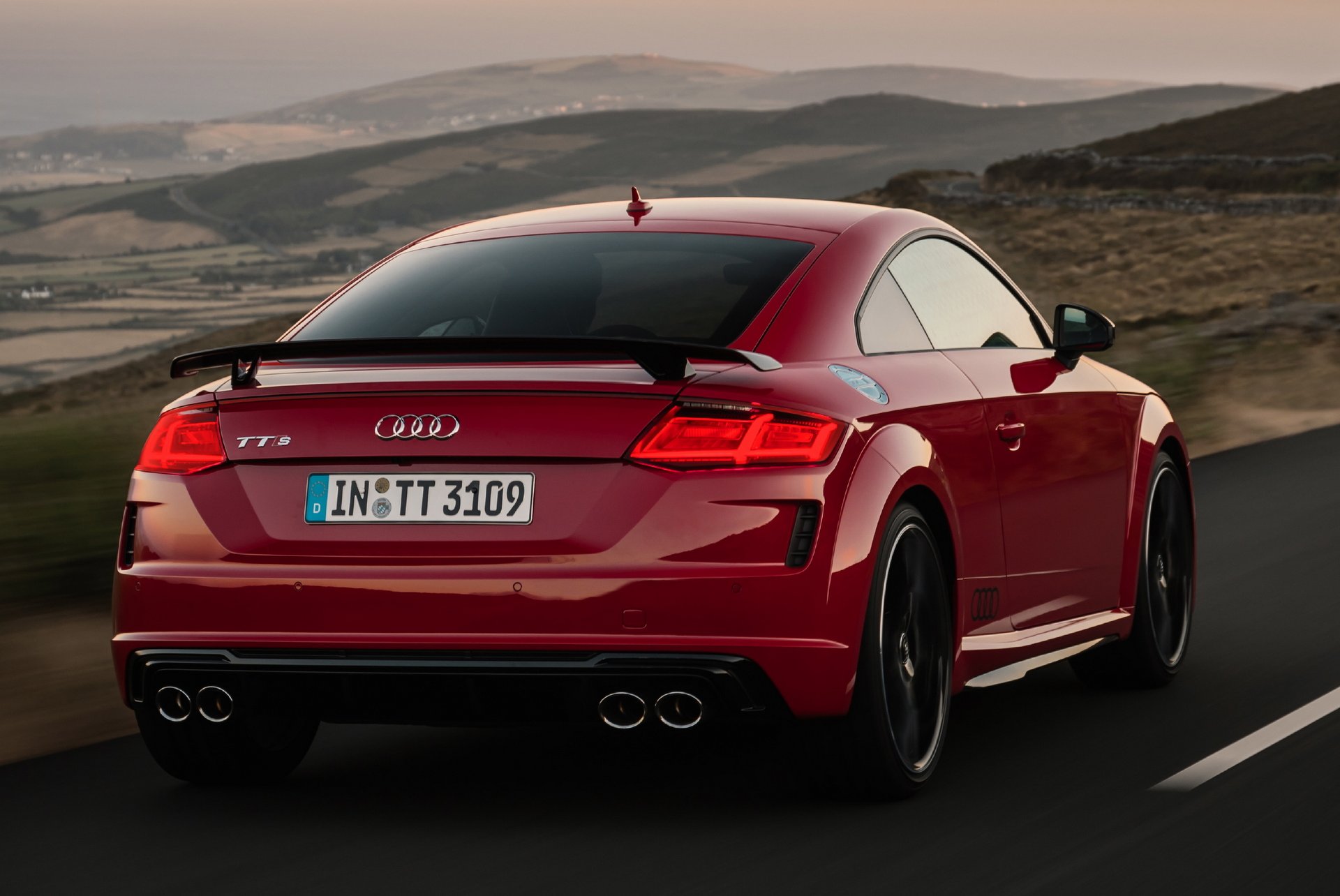 Kifinomultabb az Audi TTS 30