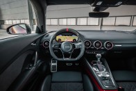 Kifinomultabb az Audi TTS 69