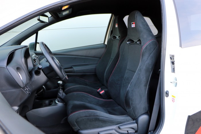 A legtökösebb Toyota őszinte, kemény, apró, és nem létezik 11