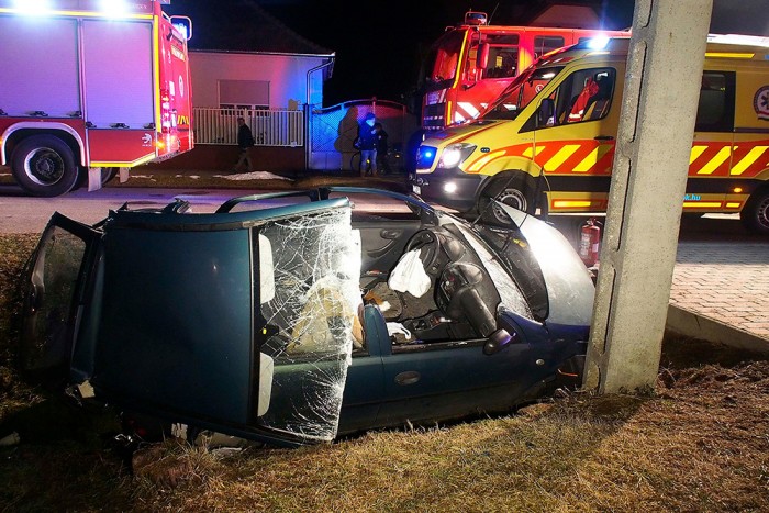 Megrázó fotókon a kiskőrösi halálos baleset