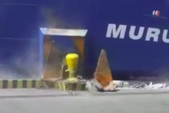 Ilyen egy koccanás 7850 tonnával