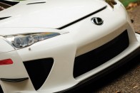 A Lexus LFA-ból már menthetetlenül méregdrága klasszikus lesz 22