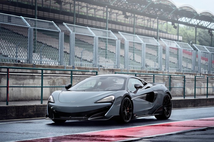 600 lóerős McLarenek vették be a Hungaroringet 8