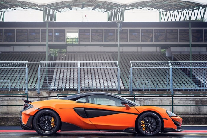 600 lóerős McLarenek vették be a Hungaroringet 6