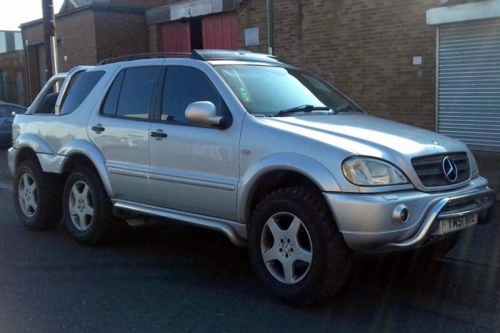 Nem csak a plató nagyon furcsa ezen a Mercin 6