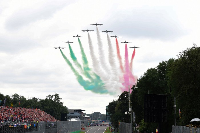 F1: Nyögvenyelősen megy Monza szerződéshosszabbítása