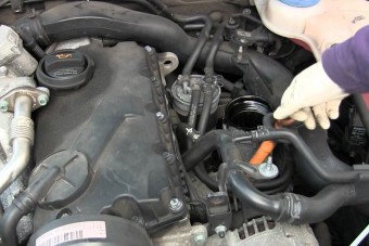 Ez fogja megmenteni a belső égésű motorokat? - Gajdán Miklós elmondja