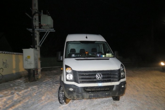 Tábla állította meg a béna autótolvajokat 4 | Vezess Tábla állította meg a béna autótolvajokat 4