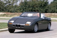 Szabadság, négy keréken: BMW Z1 17