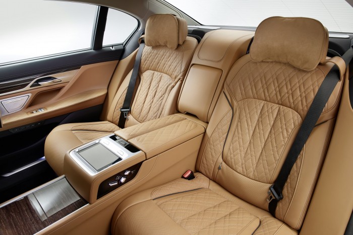 Megújult a BMW 7 9