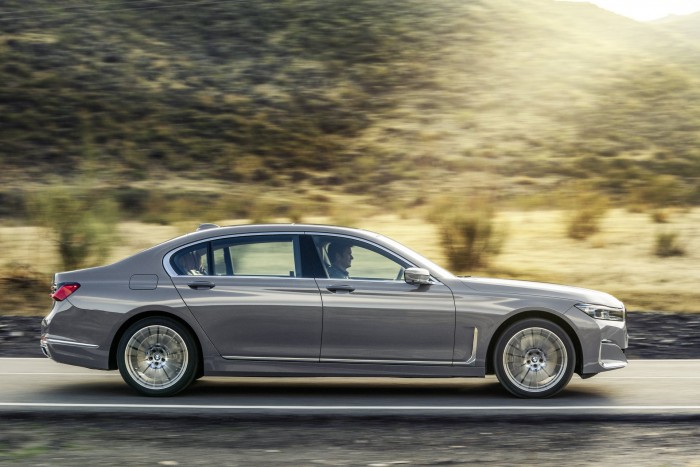 Megújult a BMW 7 7