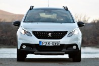 Peugeot 2008 teszt – komoly erő a kis testben 3