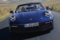 Megérkezett az új generációs Porsche 911 Cabriolet 19