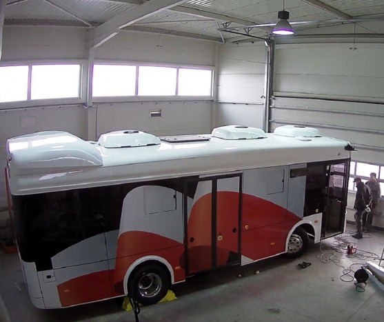 Ügyesen tüntették el az akkumulátorokat ebben a buszban 2