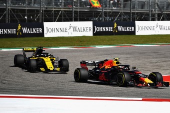 F1: A Red Bull fél a Renault-tól?