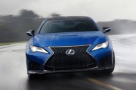 Megújult a Lexus legsportosabb kupéja 20