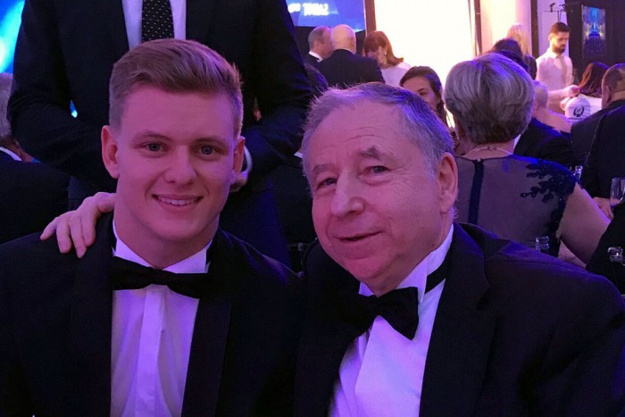 F1: Az elnök védelmébe vette a kis Schumit