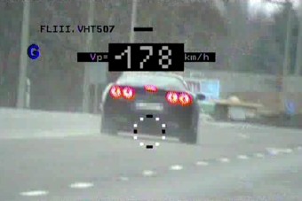 178-cal tépett a vadállat autós Kecskemétnél