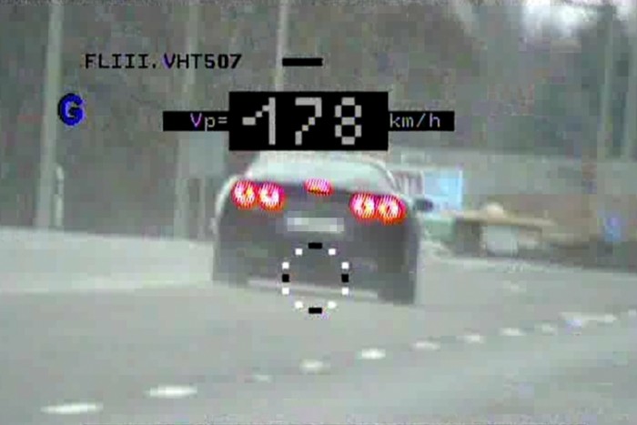 178-cal tépett a vadállat autós Kecskemétnél