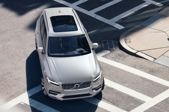 Lágy hibriddel újult meg a Volvo XC90 5 Lágy hibriddel újult meg a Volvo XC90 5