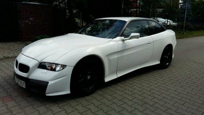 Buflák rémet építettek ebből a jobb sorsra érdemes BMW-ből 4