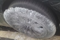 Képeken az autósok életét megkeserítő hideg 14 Képeken az autósok életét megkeserítő hideg 14