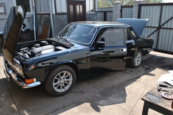 Bármennyire is furcsán hangzik, ez itt valójában egy BMW 7