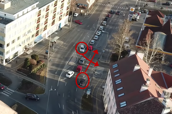 Udvariaskodásból lett ciki karambol Szombathelyen