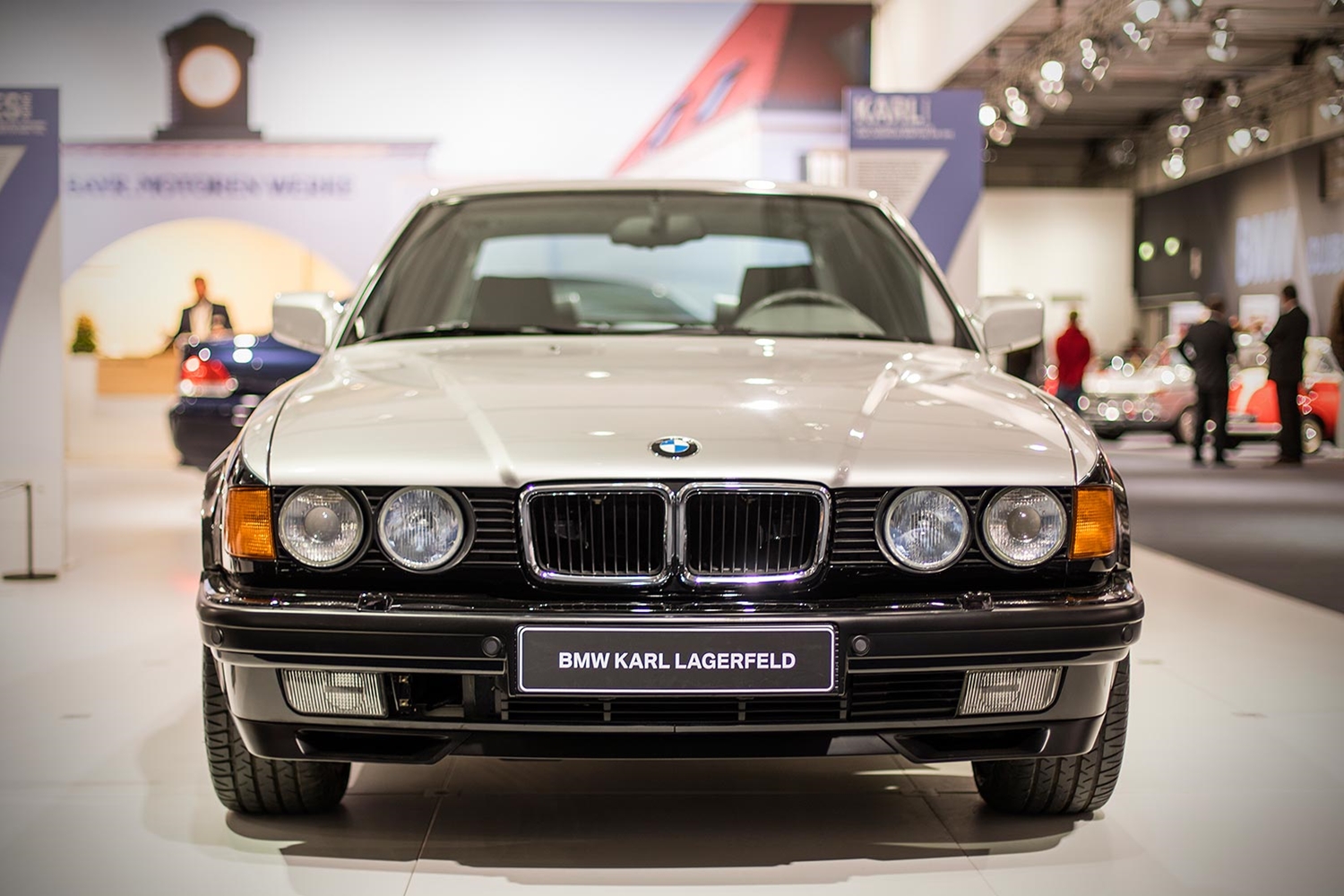 Két egyedi BMW-t is tervezett Karl Lagerfeld 6