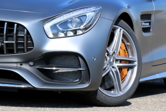 Közel ötezer új luxusautót vásároltak a magyarok 2018-ban