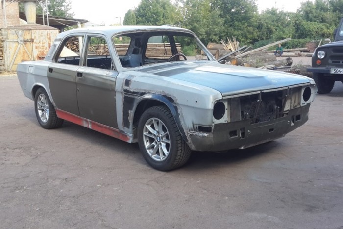 Bármennyire is furcsán hangzik, ez itt valójában egy BMW 6