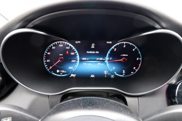 Ez a dízel kombi Mercedes sosem lesz lerúgott, olcsó rozsdakupac 2