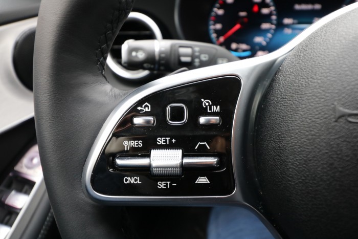 Ez a dízel kombi Mercedes sosem lesz lerúgott, olcsó rozsdakupac 6