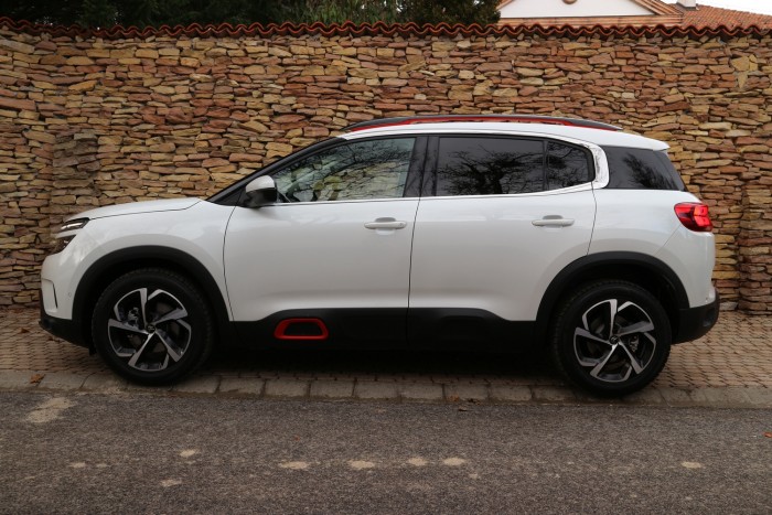 Kategóriarobbantó családi csodával ünnepli századik szülinapját a Citroën 3 Kategóriarobbantó családi csodával ünnepli századik szülinapját a Citroën 3
