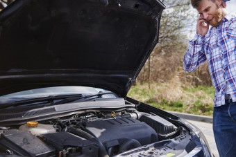 Veszélyben az autósok, rengeteg selejt került az utakra