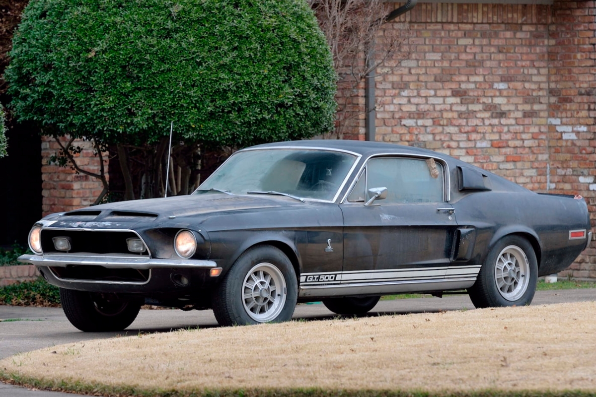 Pajtában találták meg ezt az 50 éves Shelby Mustangot 12