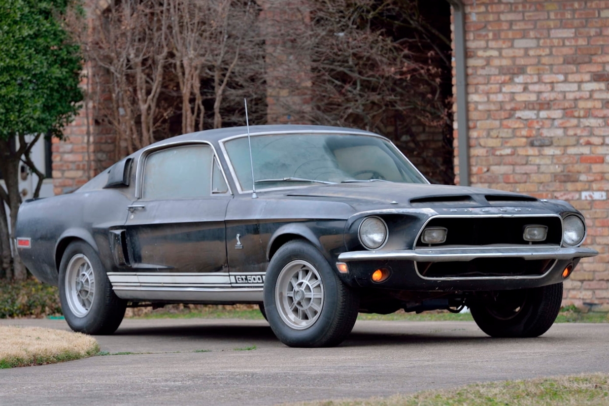 Pajtában találták meg ezt az 50 éves Shelby Mustangot 4