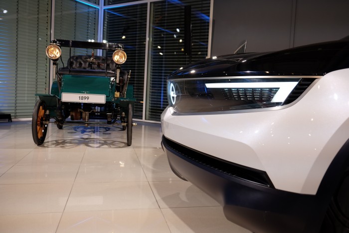 Kirámolták az Opel múzeumát 16