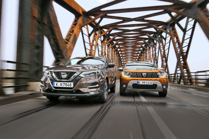 Dacia Duster vs Nissan Qashqai – Jobb a drágább? 3 Dacia Duster vs Nissan Qashqai – Jobb a drágább? 3