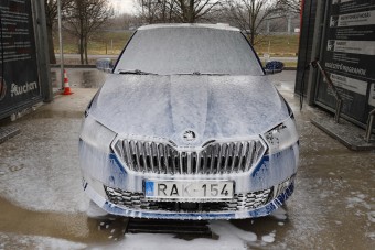 Így mentsd meg az autód a sótól