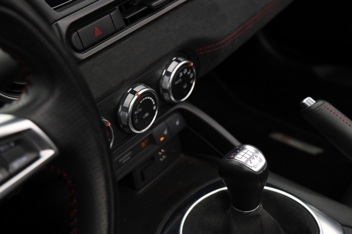 Abarth 124 Spider – Törvényen kívüli 73 Abarth 124 Spider – Törvényen kívüli 73