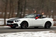 Abarth 124 Spider – Törvényen kívüli 38