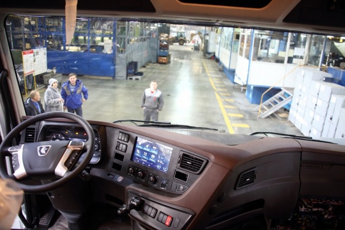 El sem hinnéd, milyen olcsó az új Kamaz 1